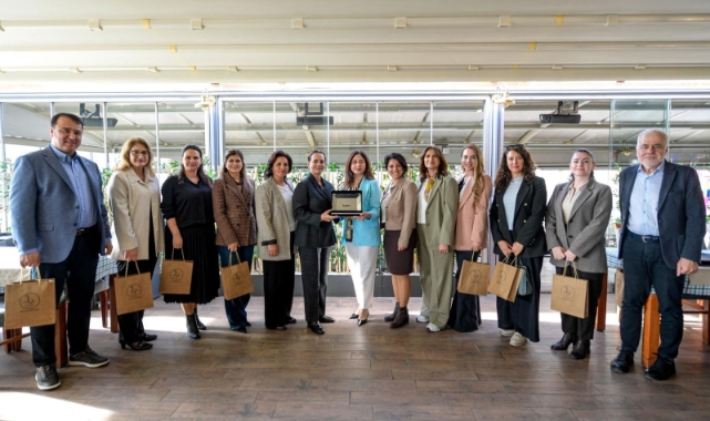 İzmirli başkanların eşleri Bayraklı’da buluştu