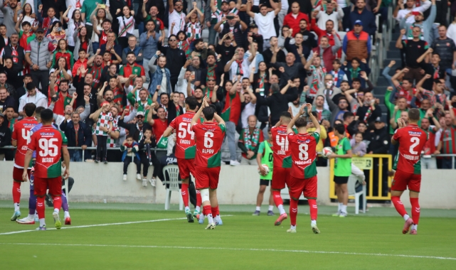 Karşıyaka, 5 maçlık İzmir serüveninde kaybetmedi