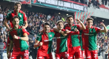 Karşıyaka taraftarının önünde hata yapmadı