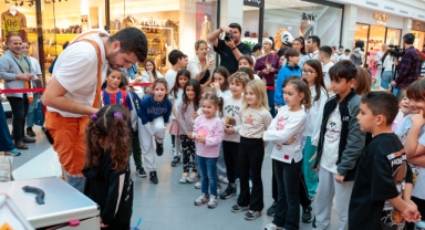 Konak’ta kalpler patili dostlar için attı
