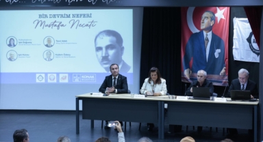 Mustafa Necati Öğretmenler Günü’nde Konak’ta anıldı