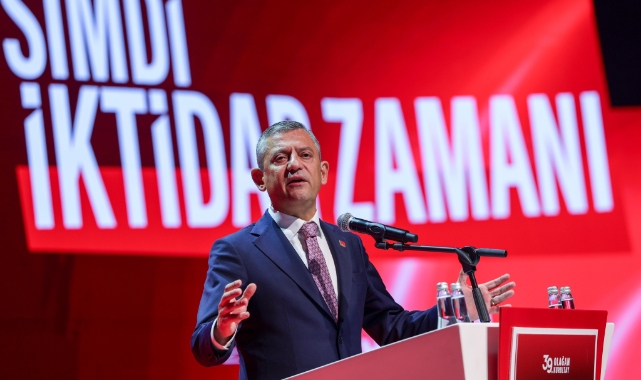 Özgür Özel, Kılıçdaroğlu'na kurultay kürsüsünden yanıt verdi!