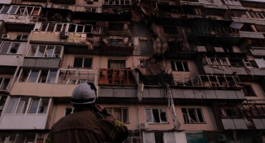 Rus ordusundan Kiev'e yoğun saldırı: 3 ölü, 26 yaralı