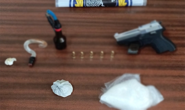 Yol kontrolünde uyuşturucu yakalandı!