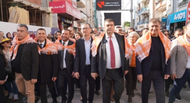 25. Seferihisar Mandalina Şenliği coşkuyla kutlandı