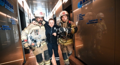 47 katlı binada nefes kesen tatbikat