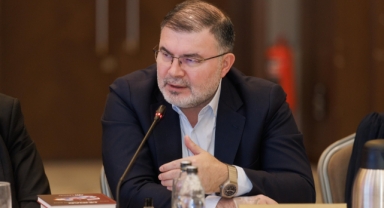 AK Parti İzmir'de yeni siyaset dili!