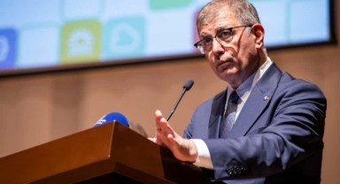 Başkan Tugay, Ünsal'ın o sözlerini değerlendirdi: İnsanlar ona CHP'li diye oy verdi!