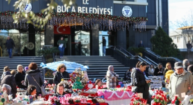 Buca’da dayanışma ve alışveriş bir arada