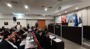 İşçimenler Ünsal topu yine Büyükşehir'e attı: Hak ettiğimiz hizmeti alamıyoruz!