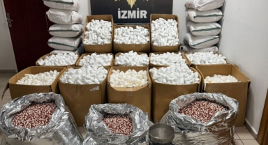 İzmir'de rekor düzeyde uyuşturucu hap operasyonu!