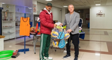 İzmir’de spor okul sıralarına taşınıyor