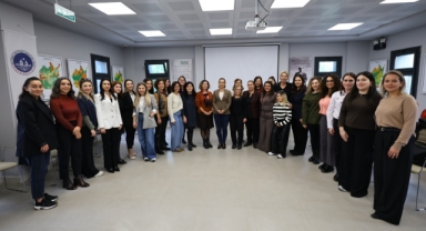 Kadın dayanışma merkezleri ağı Efes Selçuk’ta bir araya geldi