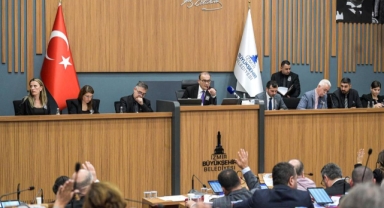 Karabağlar'daki dönüşüm için 3 partiden işbirliği!