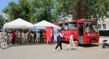 KENT LOKANTASI ÖĞRENCİ OTOBÜSÜ 1 YAŞINDA