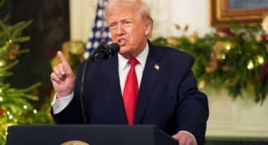 Trump'tan gümrük vergilerinden elde edilen gelirle ABD askerine bin 776 dolar ikramiye