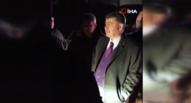 Vali Şahin, düşen uçağın enkazında incelemelerde bulundu