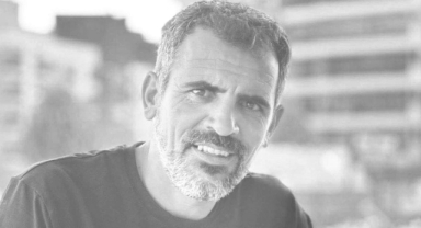 İzmir'de inşaattan düşen işçi hayatını kaybetti