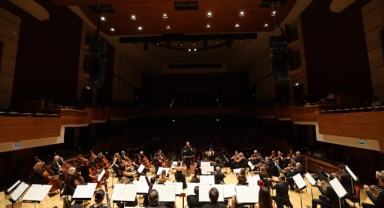 İzmir Devlet Senfoni Orkestrası iki büyük yeteneği buluşturdu