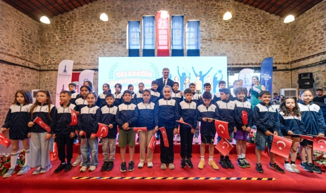 İzmir sporda vites yükseltti