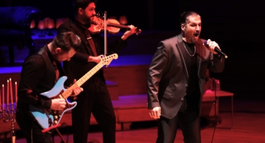 İzmirli opera sanatçısı 30. sanat yılında İzmirliler ile buluştu