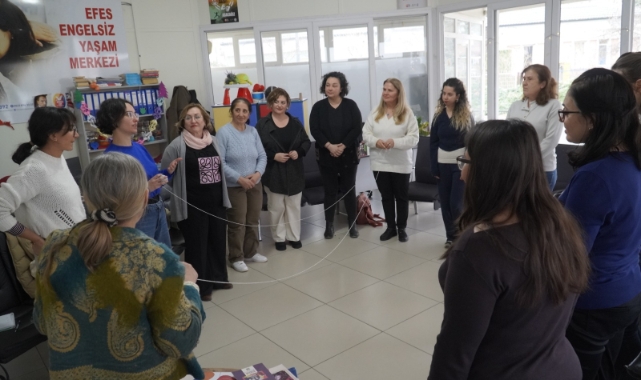 'Kadının İnsan Hakları Eğitim Programı' Efes Selçuk’ta başladı