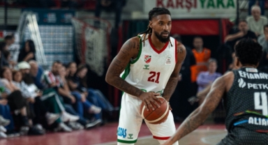 Karşıyakalı Charles Manning haftanın 5’ine seçildi