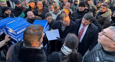 Martı TAG’dan İzmir Büyükşehir Belediyesi'ne 48 bin dilekçe!