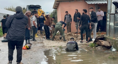Oyun oynarken tahliye kanalına düşen 3 yaşındaki Berra hayatını kaybetti