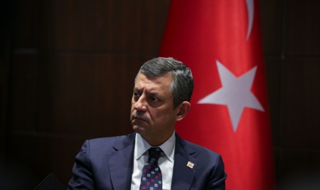 Özel'den Kartalkaya faciası anması: İhmaller yüzünden bir kişiyi daha kaybetmemek için unutturmayacağız