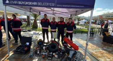 30 Ekim ve 6 Şubat’ın sessiz tanıkları İzmir’de sergilendi