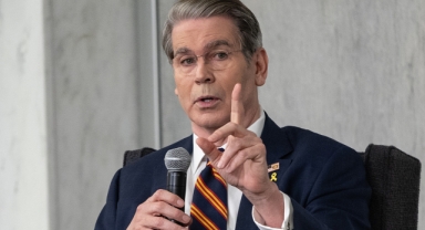 ABD Hazine Bakanı Bessent: İran'da dolar kıtlığı oluşturduk