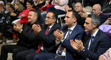 Aşkın ve nostaljinin sesi Bornova’da yükseldi