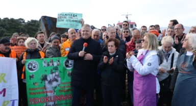 Başkan Balkan'dan kaçak söküme tepki: Bu gemi geldiği gibi gidecek!