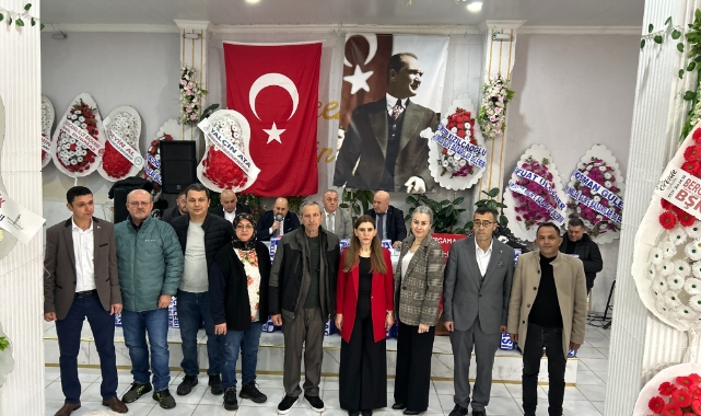 Bergama'nın ilk kadın Kahveciler Odası Başkanı Melek Tok Bilir oldu