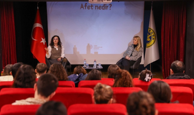 Buca’da geleceğin psikologlarına 'afet' semineri