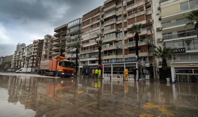 İzmir’de ocak yağışları 88 yılın ortalamasına fark attı