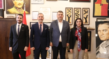 KKTC İzmir Başkonsolosluğu’ndan Seferihisar’a nezaket ziyareti