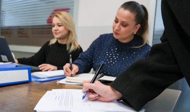 Menemenli gençlere 3 milyonluk destek!