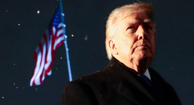 Trump'ın yüzde 10 gümrük vergisi uygulaması yürürlüğe girdi