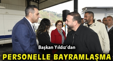 Başkan Yıldız’dan Personelle Bayramlaşma