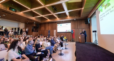 Dünya Sağlık Örgütü’nden Başkan Tugay’a önemli görev