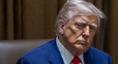 İran’dan Trump’a meydan okuma: Cesareti varsa gemilerini Basra Körfezi’ne getirsin