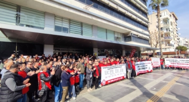 Karşıyaka'da randevu iptaline işçilerden isyan!
