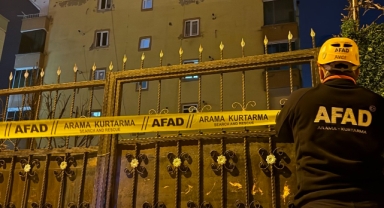 Kolonlarda çatlama sesi duyulan bina boşaltıldı!