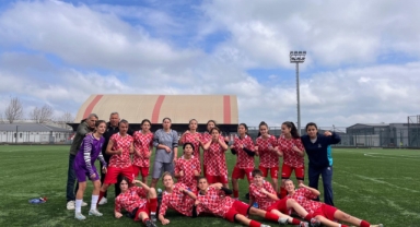 Konak Belediyespor şampiyonluk yolunda emin adımlarla ilerliyor