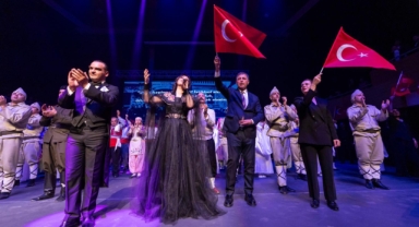 'Uyan Memet' Çanakkale ruhunu sahneye taşıdı