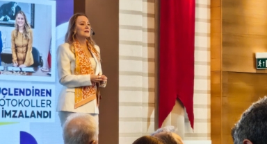 Başkan Mutlu’dan 2 yıl sunumu... Konak’ta başkanlık yapmak gurur verici!