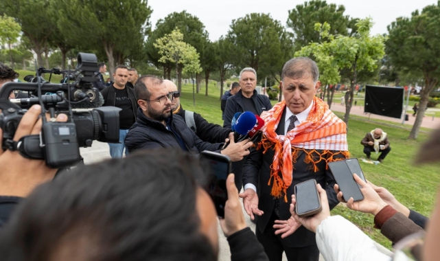 Başkan Tugay'dan Karşıyaka Stadı açıklaması: Adım adım ilerliyoruz