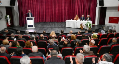 Bornova’da muhtarlar birlik mesajı verdi